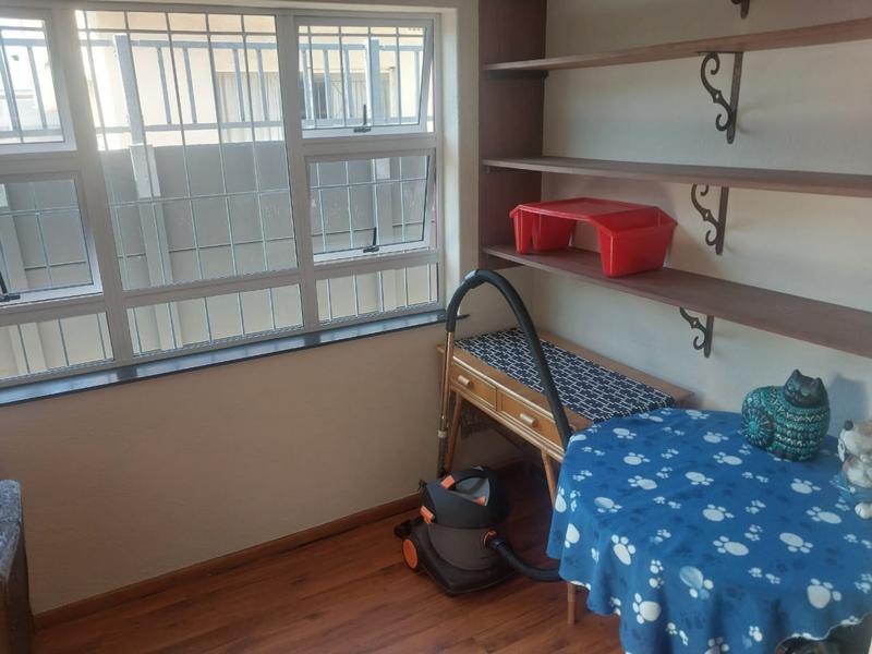 3 Bedroom Property for Sale in Goodwood Park Western Cape